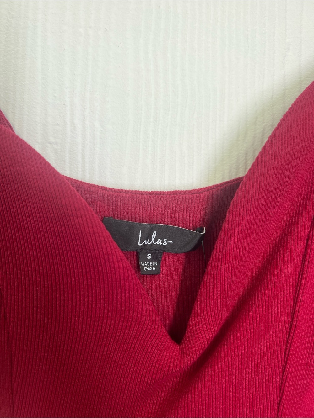 Lulus - NWT Flirt For Fun Wine Red Long Sleeve Ribbed Bodysuit Size Small - Picture 8 of 11
